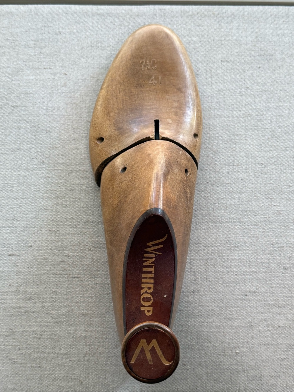 Vintage Winthrop Wooden Shoe Tree / Shoe Form Size 7.5C / 41